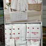 MAISON D’OR CANDY LOVE НАБОР ПОЛОТЕНЕЦ — 3 ШТ БЕЛЫЙ:КРАСНЫЙ